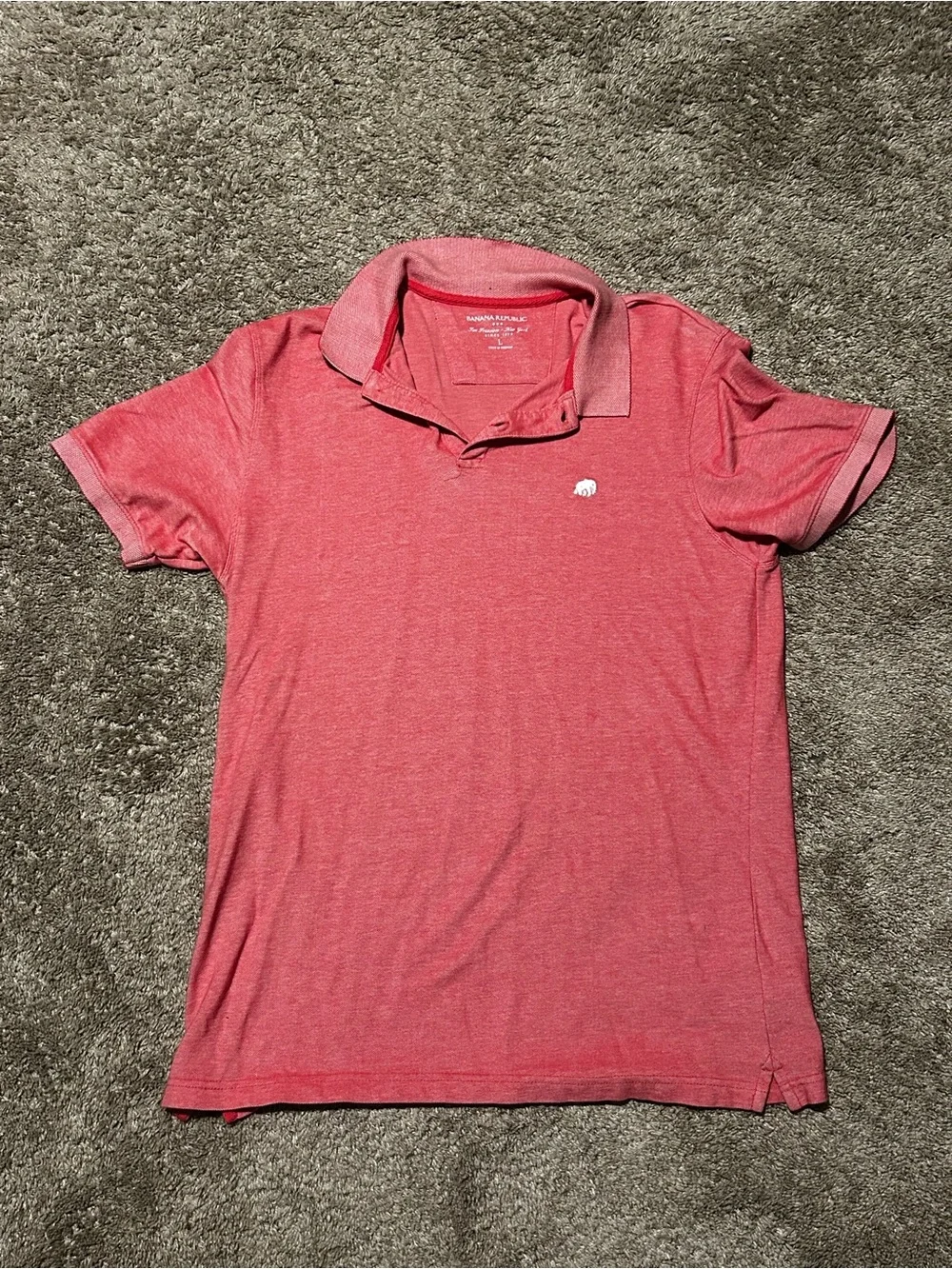 Banana Republic Salmon-Pink Button Down Shirt